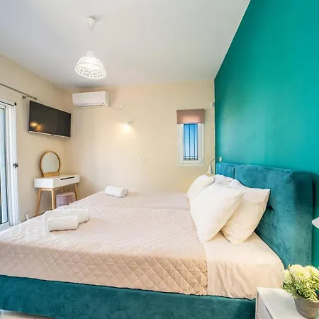 Roz By Villa Plateies